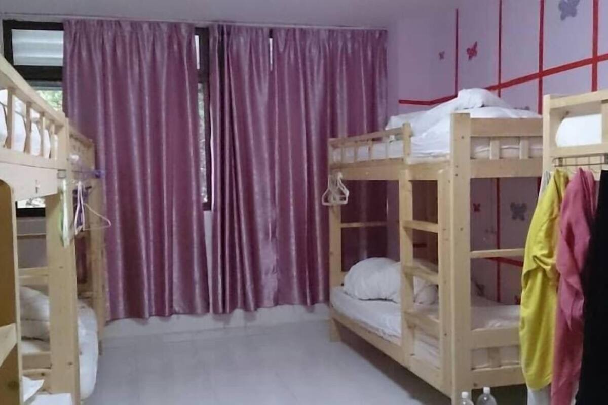 1 Bed in 8-Bed Female Room | Wi-fi (inkludert)