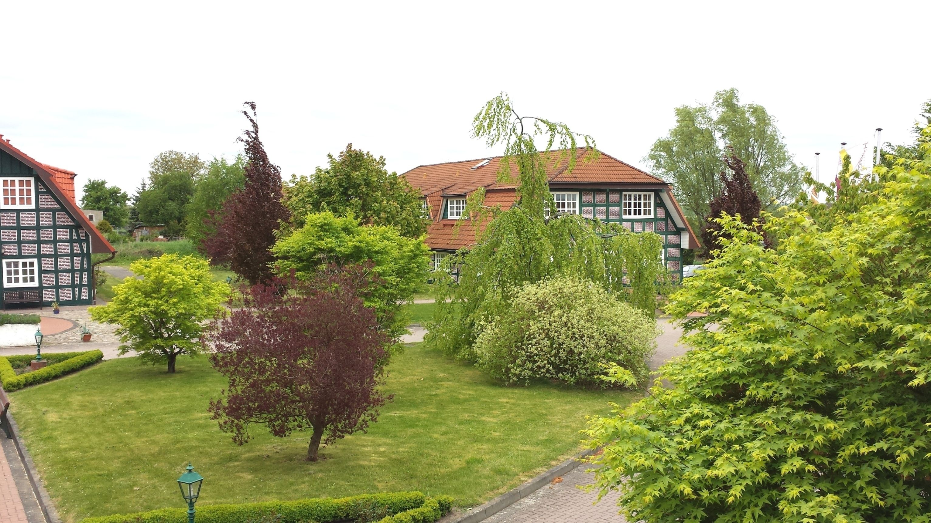 المنشأة من الخارج