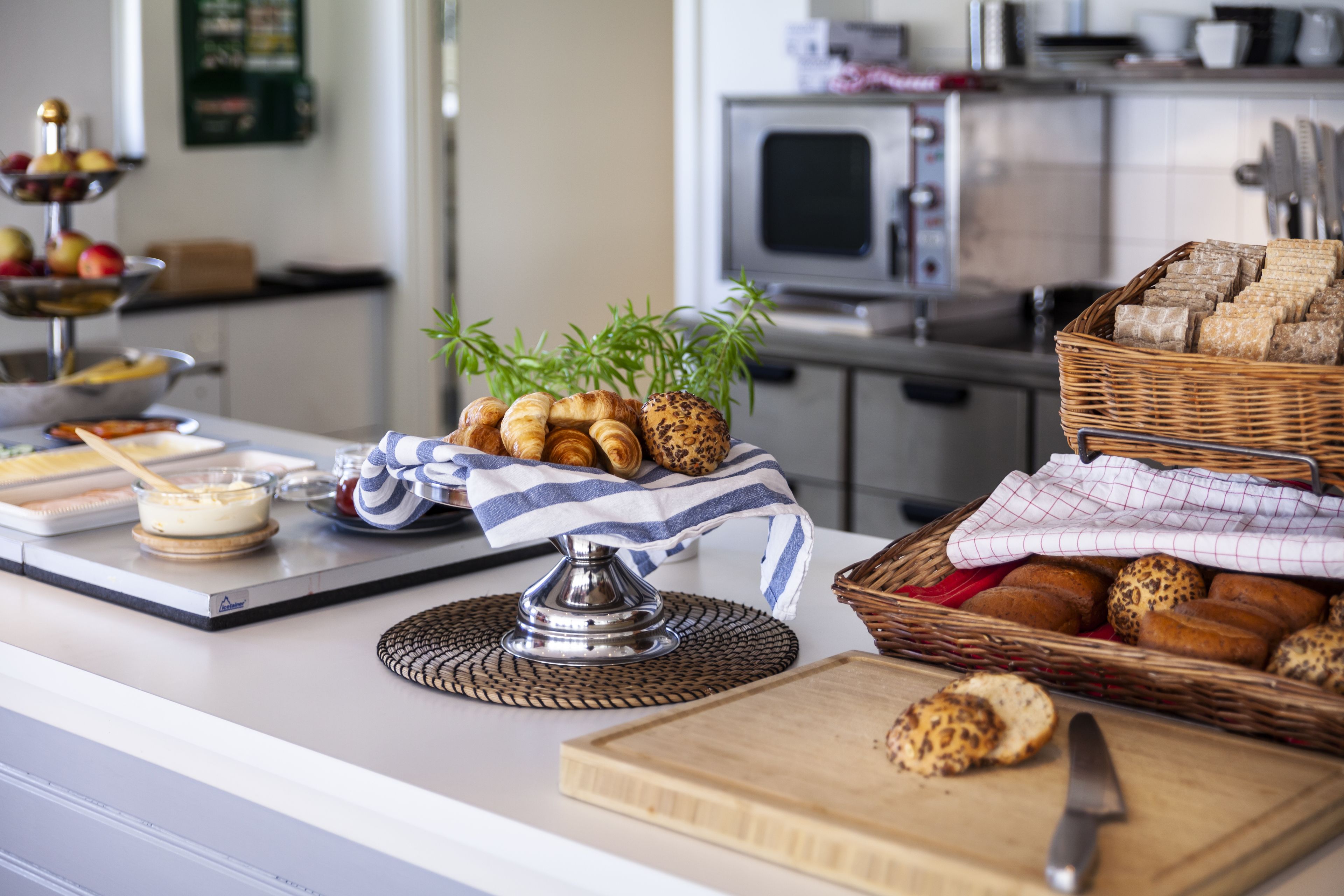 Petit déjeuner buffet (100 SEK par personne)