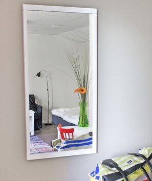 Standard-Zweibettzimmer, eigenes Bad (INCL bed,towels)