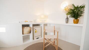 Double Room | 1 bedroom, minibar, in-room safe, individually decorated