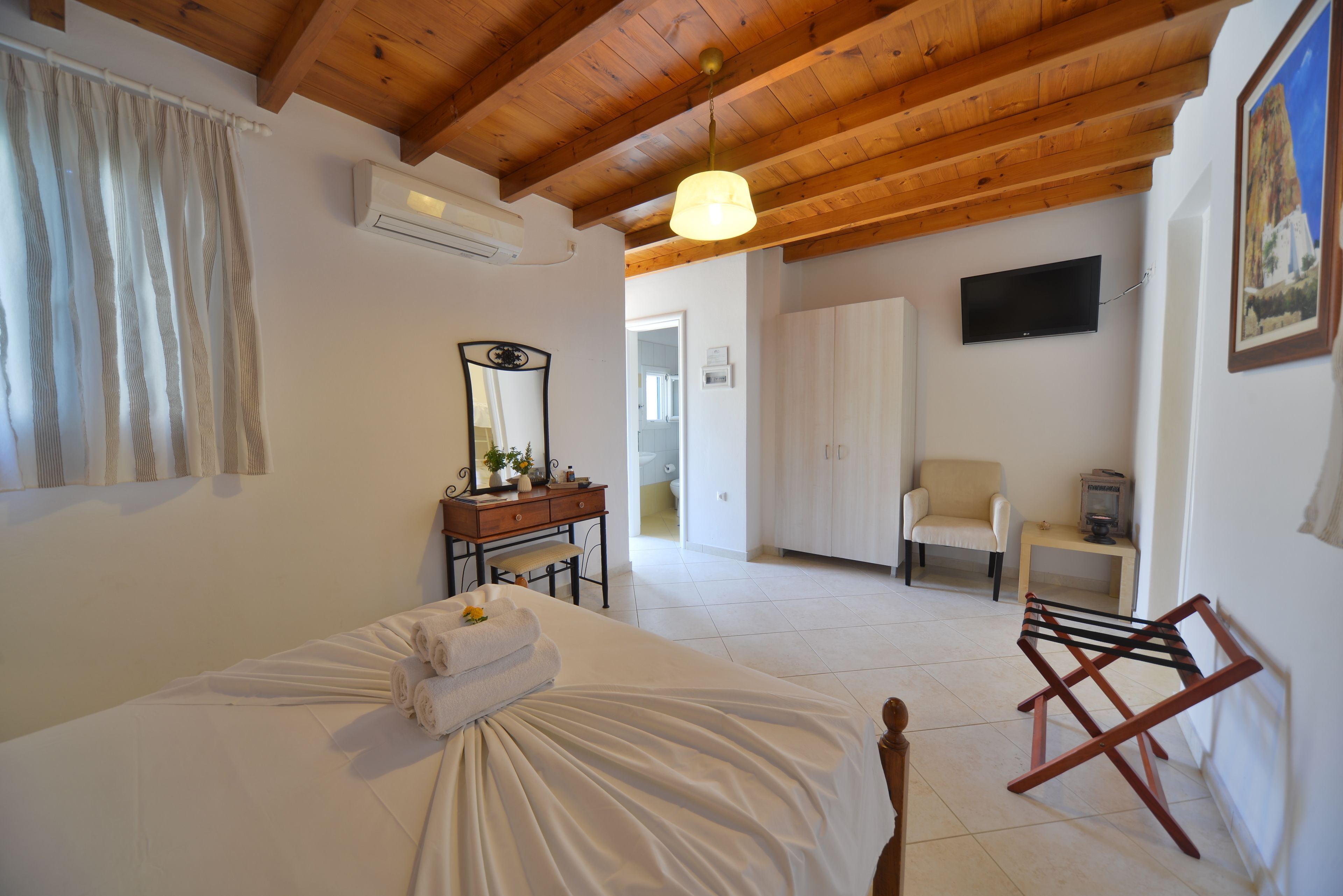 family apartment | premium bedding, in-room safe, soundproofing, iron/ironing board