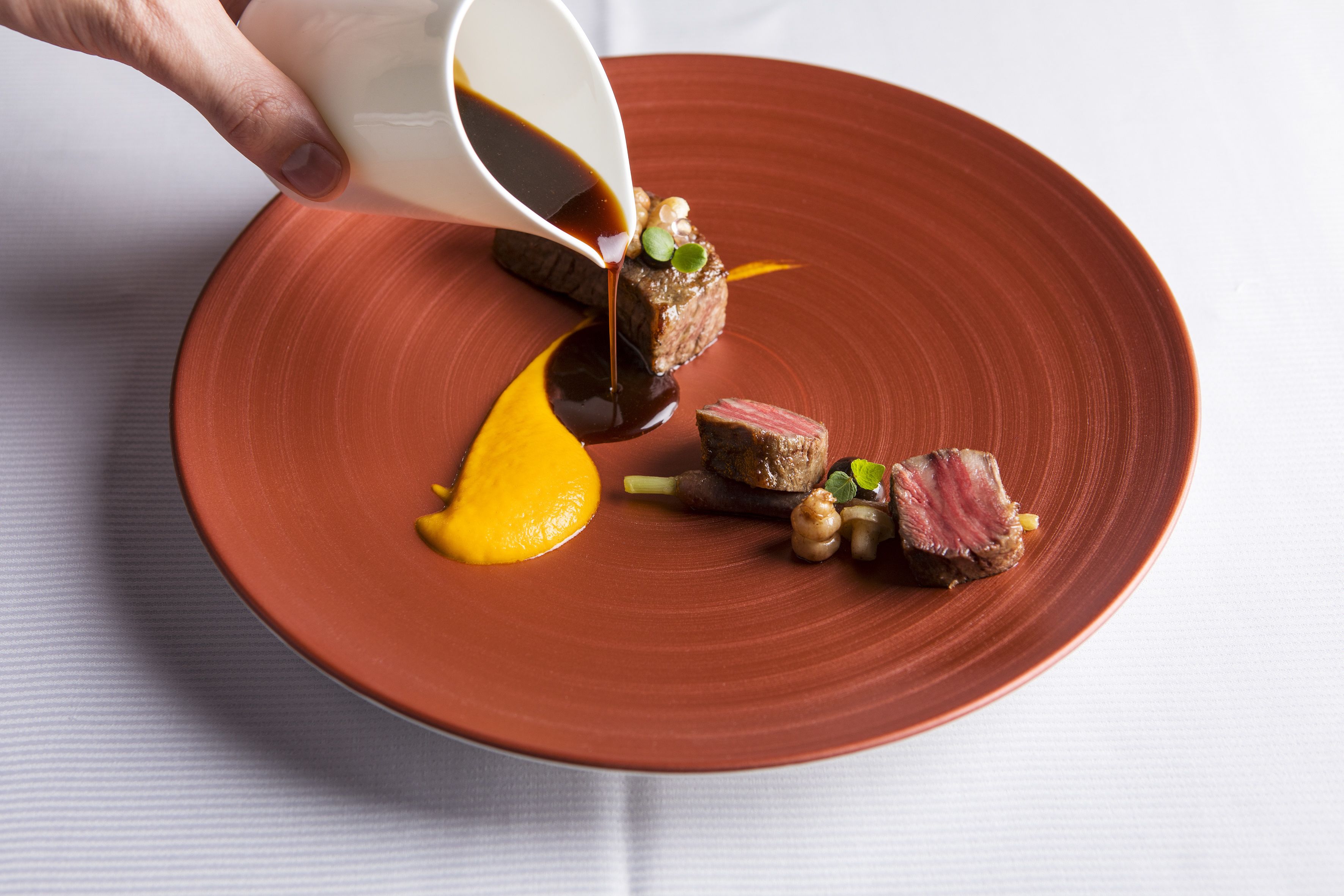 lunch and dinner served, french cuisine