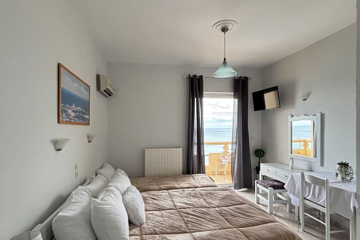 Studio (305) | Safe på rommet, lydisolert, wi-fi (inkludert) og sengetøy