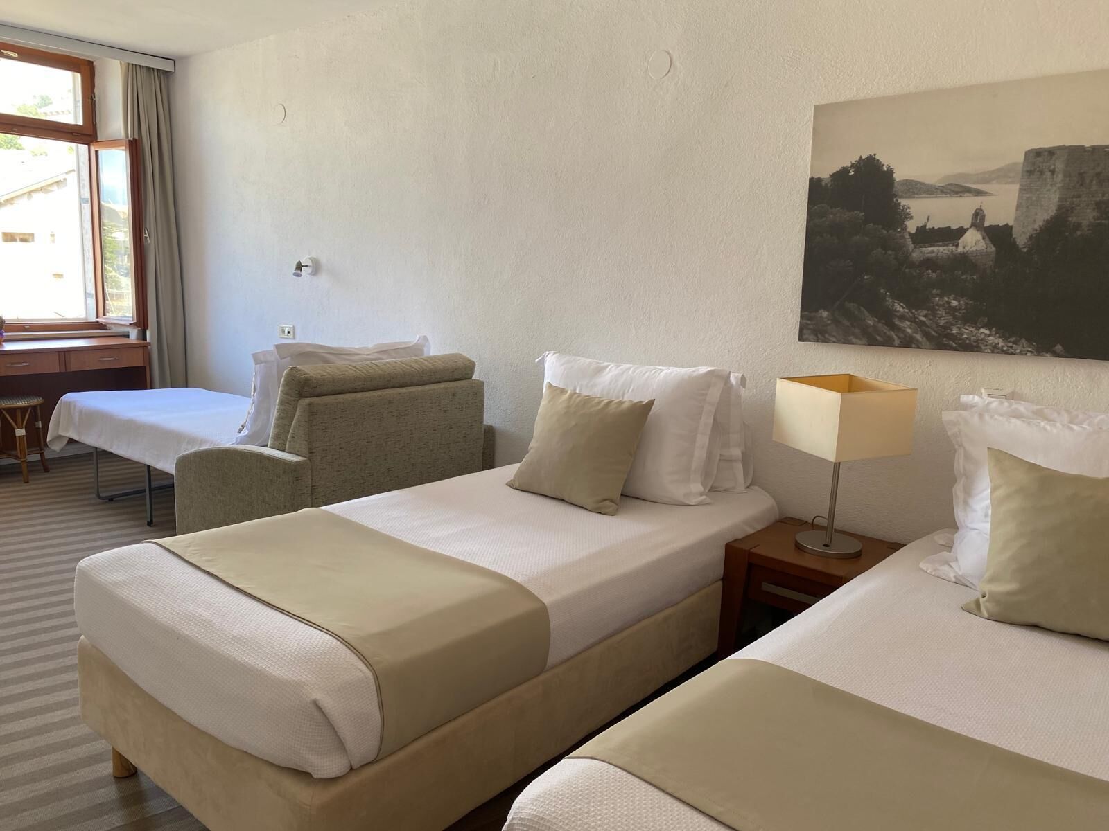 standard double or twin room (attick  ) | in-room safe, desk, iron/ironing board, free wifi