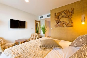 Minibar, in-room safe, desk, blackout curtains