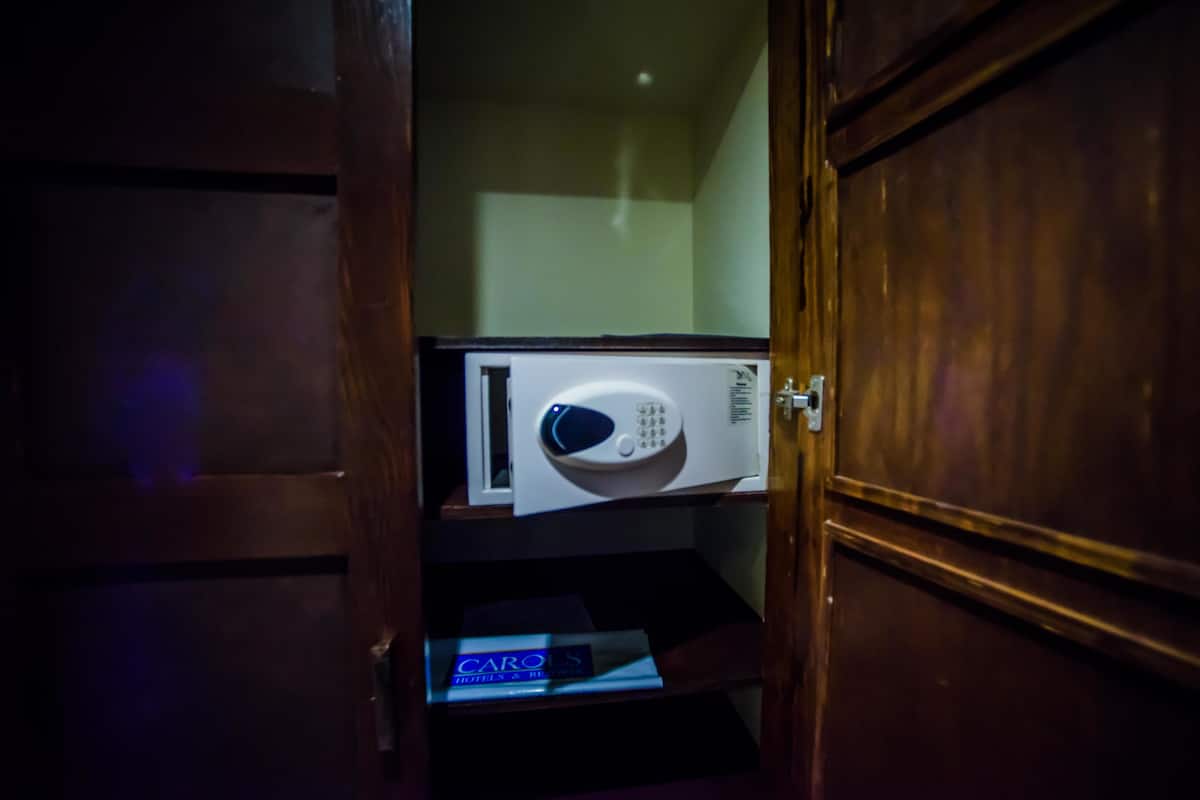 1 bedroom, minibar, in-room safe, desk