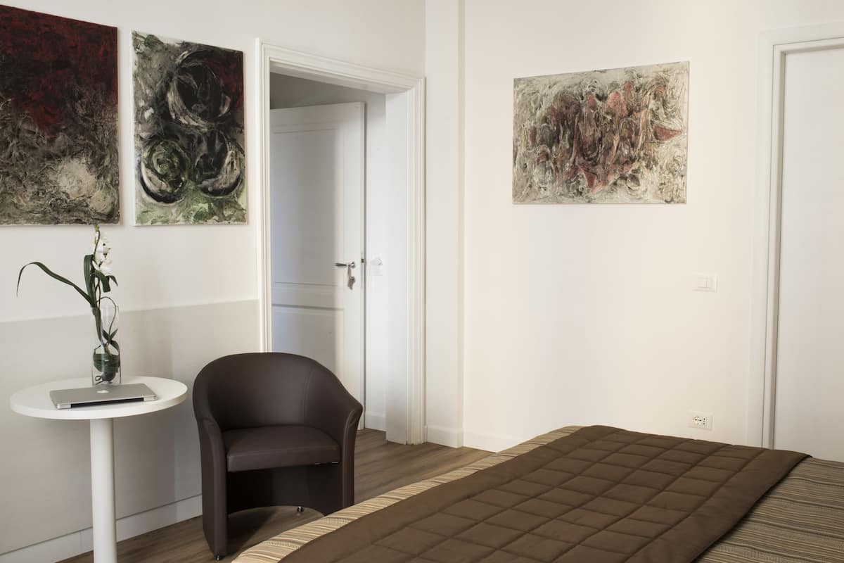 Biancheria da letto di alta qualità, minibar, una cassaforte in camera