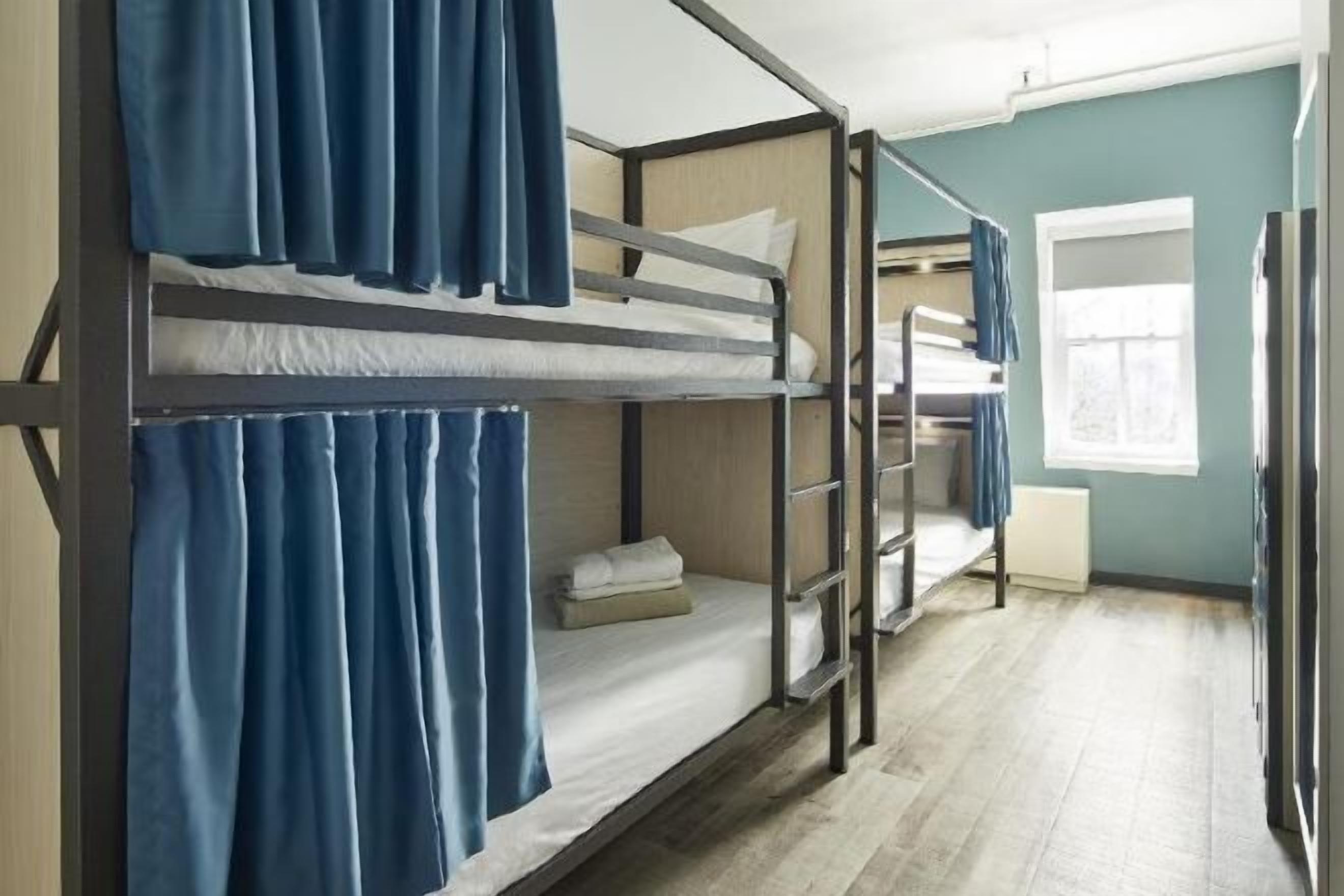 In-room safe, free WiFi, bed sheets