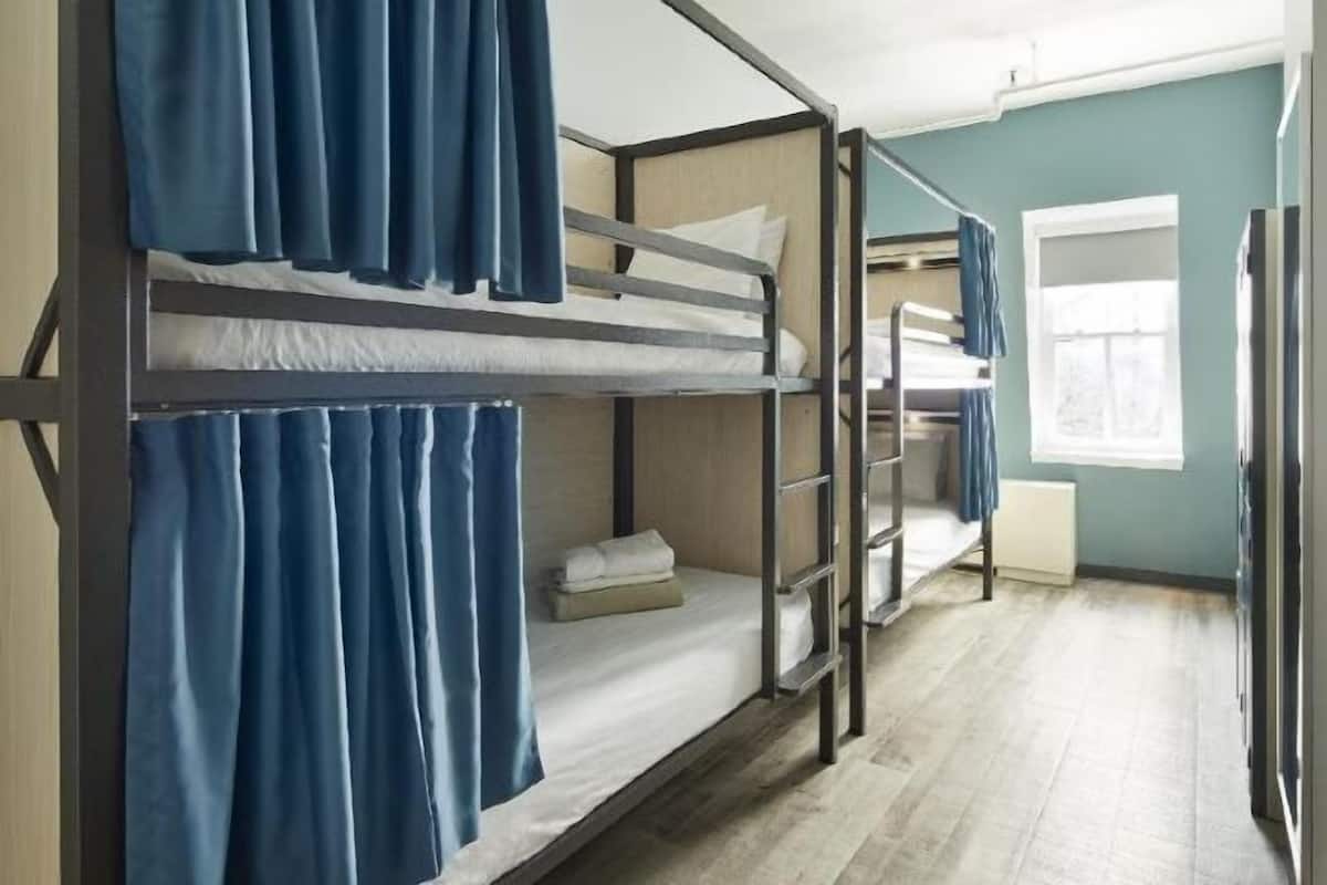 Coffres-forts dans les chambres, Wi-Fi gratuit, draps fournis