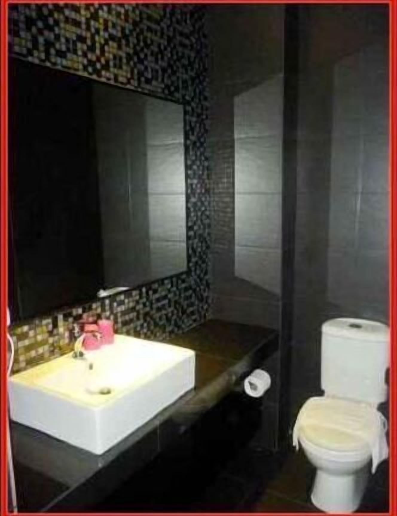 Kylpyhuone | Suihku, pyyhkeet