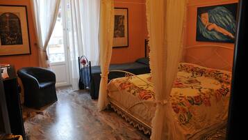 Suite Romantica, 1 camera da letto, non fumatori, vista città | Una cassaforte in camera, una scrivania