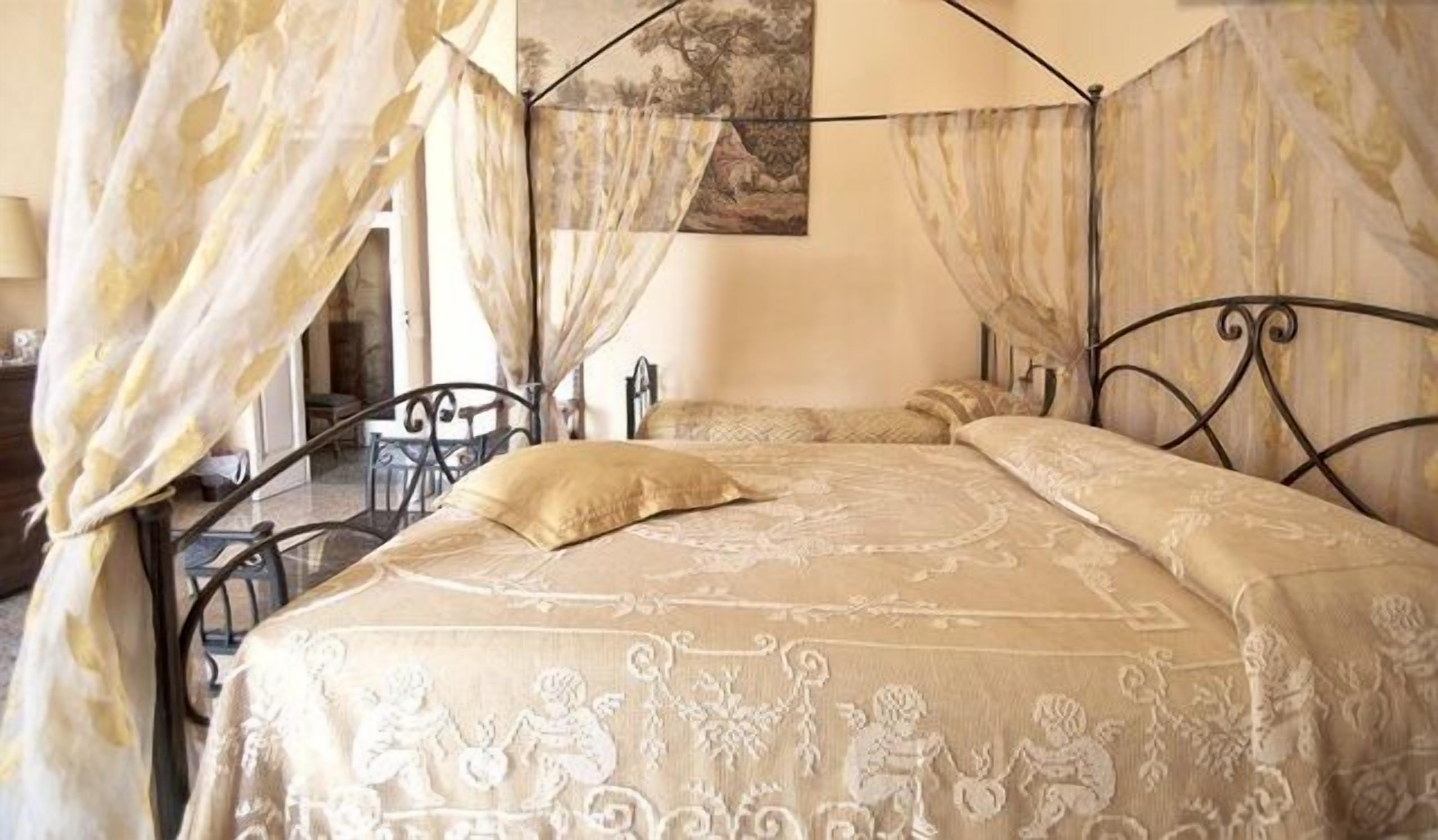 Quadrupla Superior, 1 camera da letto, non fumatori | Minibar, una scrivania, culle/letti per bambini (gratuiti)