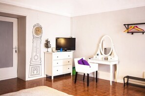 Kamar Quadruple, balkon (Private External Bathroom) | Fasilitas kamar