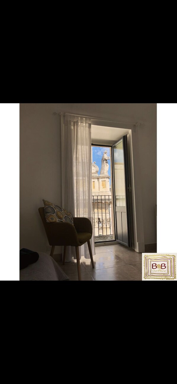 Standard Double Room, Balcony | Premium bedding, desk, free cribs/infant beds, free WiFi - Doralice Bed and breakfast (Catania)