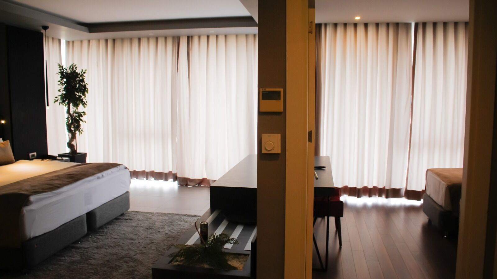 Premium bedding, minibar, in-room safe, desk