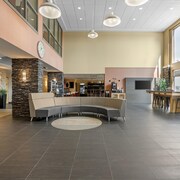 Best Western Plus Airport Inn & Suites