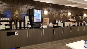 Free daily buffet breakfast