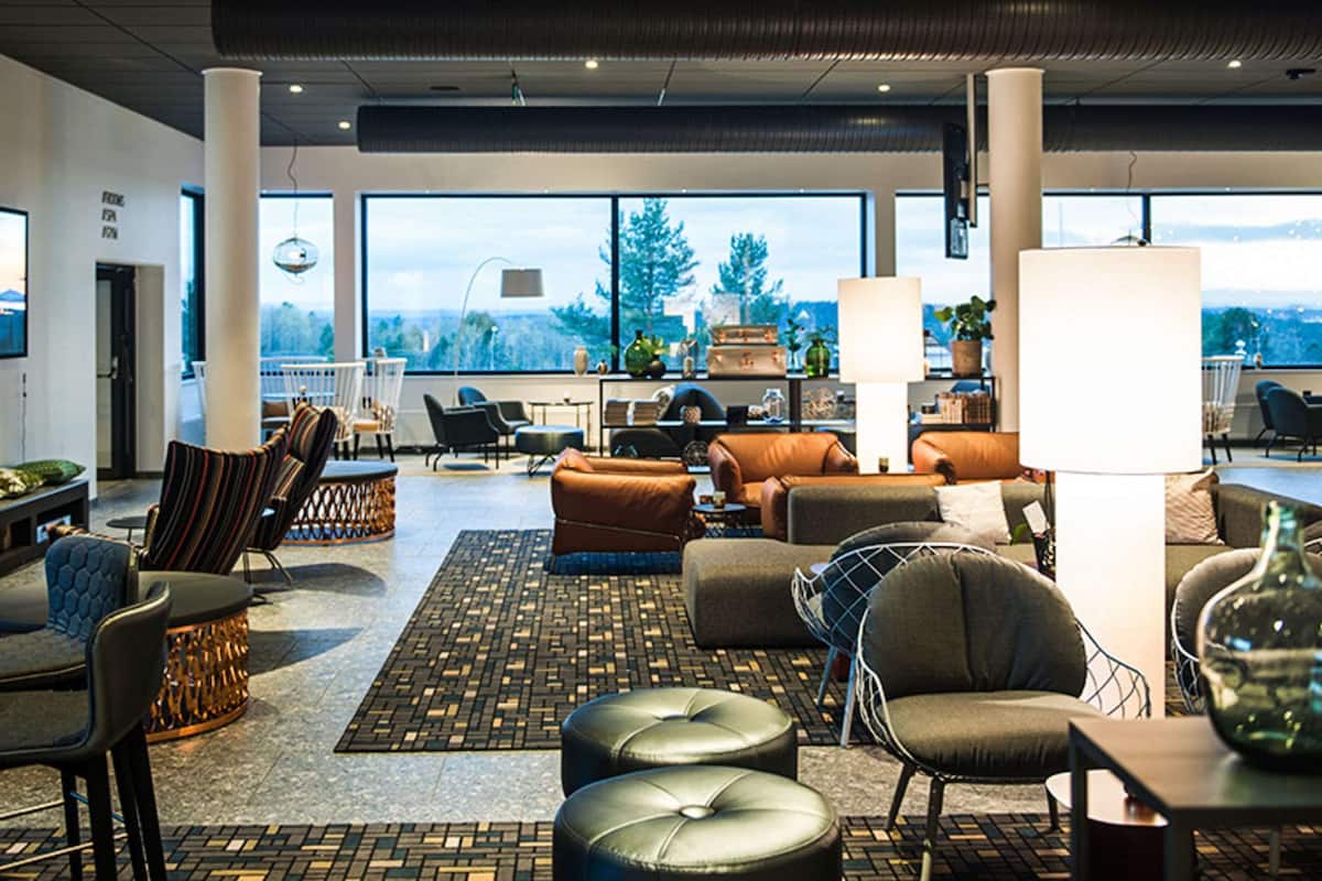 lobby