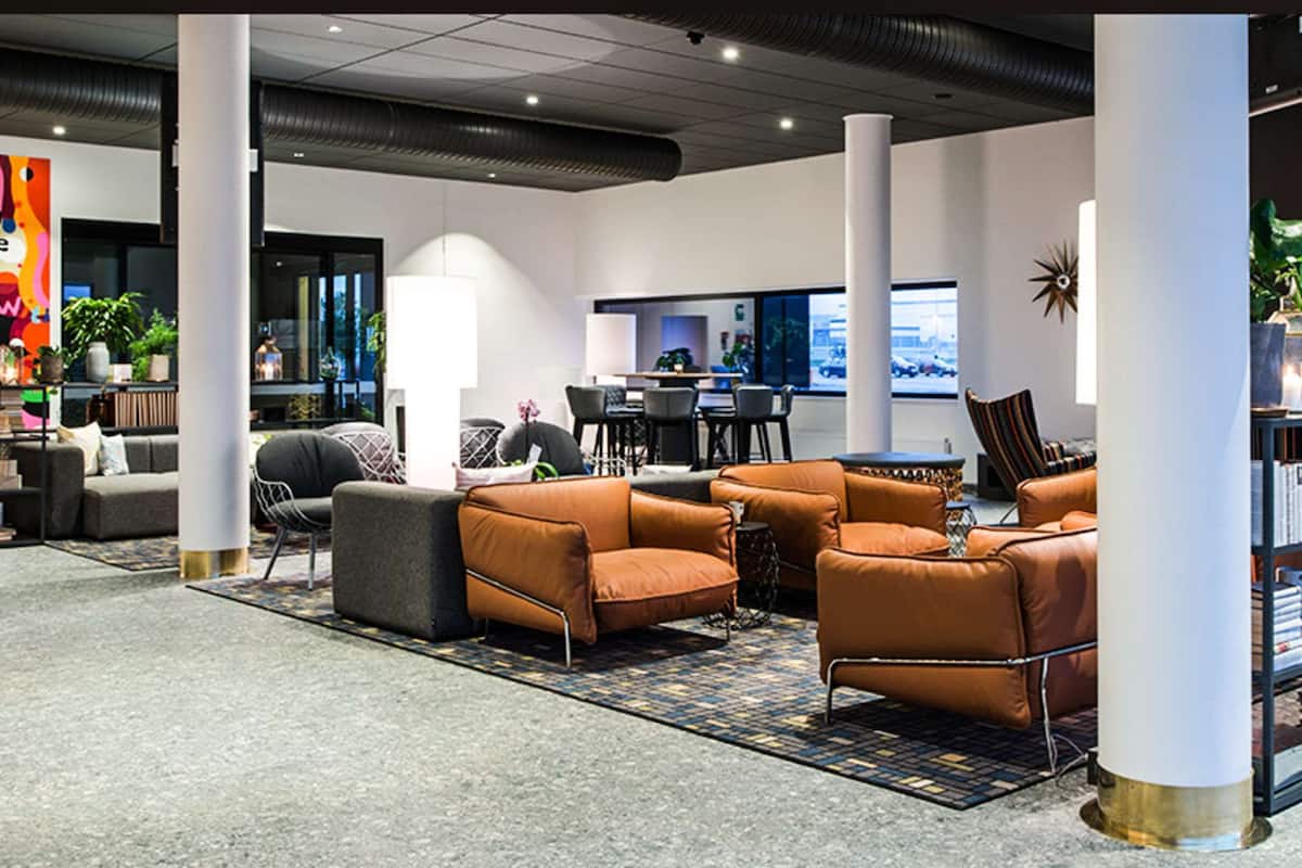 lobby