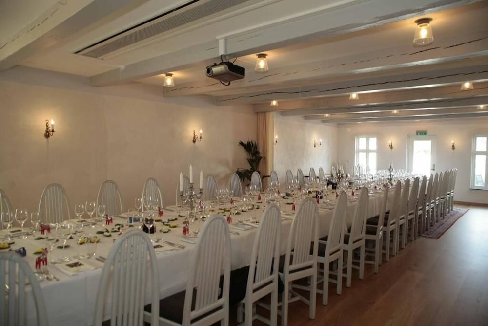 Skanörs Gästgifvaregård by null