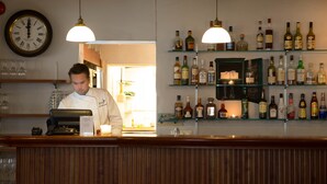 Niet-geclassificeerde afbeelding, 2 van 44, knop