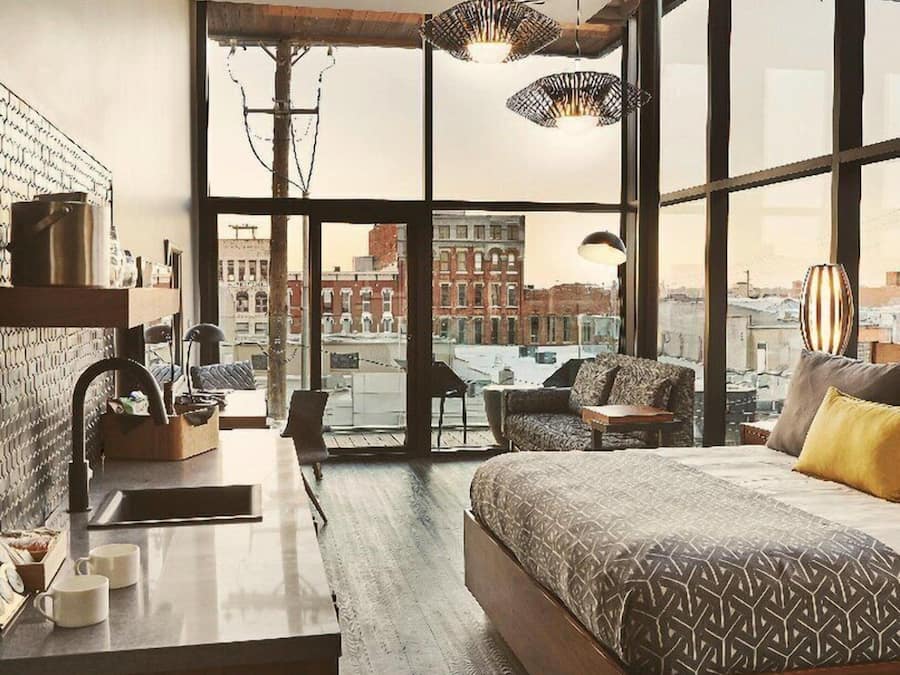 Premium bedding, in-room safe, blackout curtains, iron/ironing board