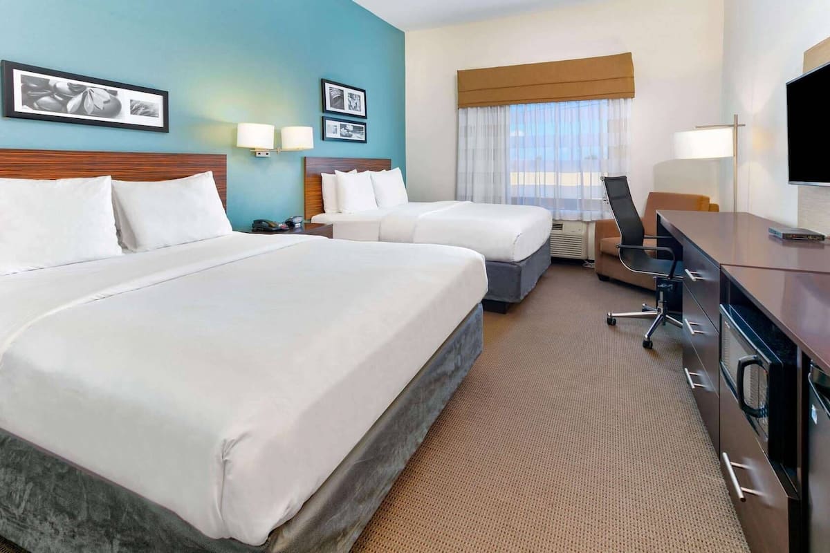 Egyptian cotton sheets, premium bedding, pillowtop beds