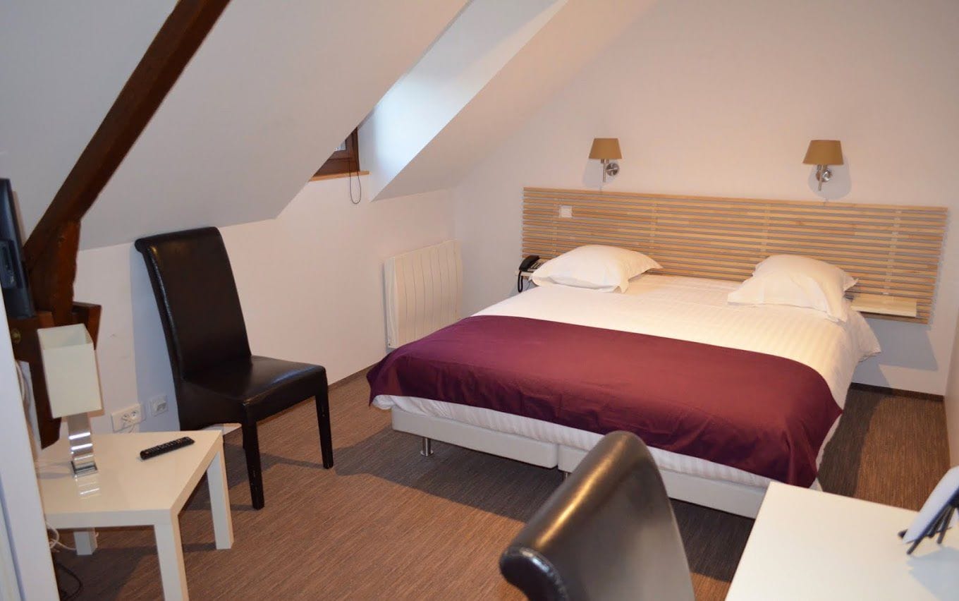 double or twin room | desk, soundproofing, free wifi