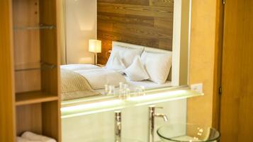 Suite, Balkon | Badezimmer