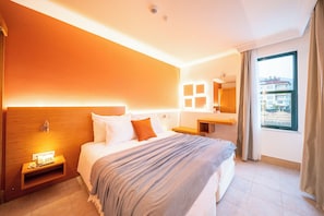 Standard Studio | In-room safe, iron/ironing board (on request), free cots/infant beds