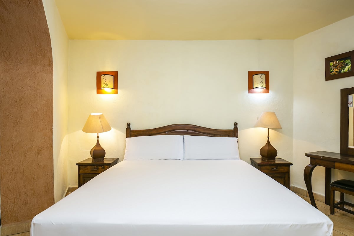Junior Suite | 1 bilik tidur, meja, Wi-fi percuma, cadar katil