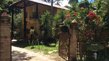 Kawasan hartanah