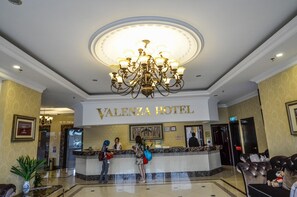 Reception - Valenza Hotel & Cafe (Kuala Lumpur)