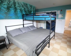 Free WiFi, bed sheets