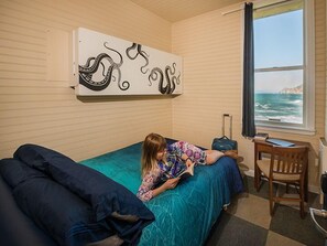 Interior - HI Point Montara Lighthouse Hostel (Moss Beach)