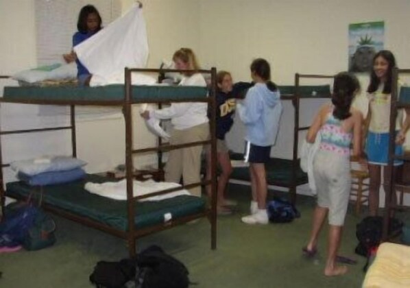 Room - HI Monterey - Hostel (Monterey)