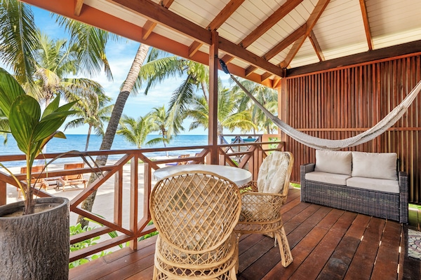 Superior Cabin | Terrace/patio