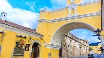 Fachada de la propiedad