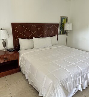 1 bedroom, free WiFi, bed sheets - Sun Fun Resort (Nassau)