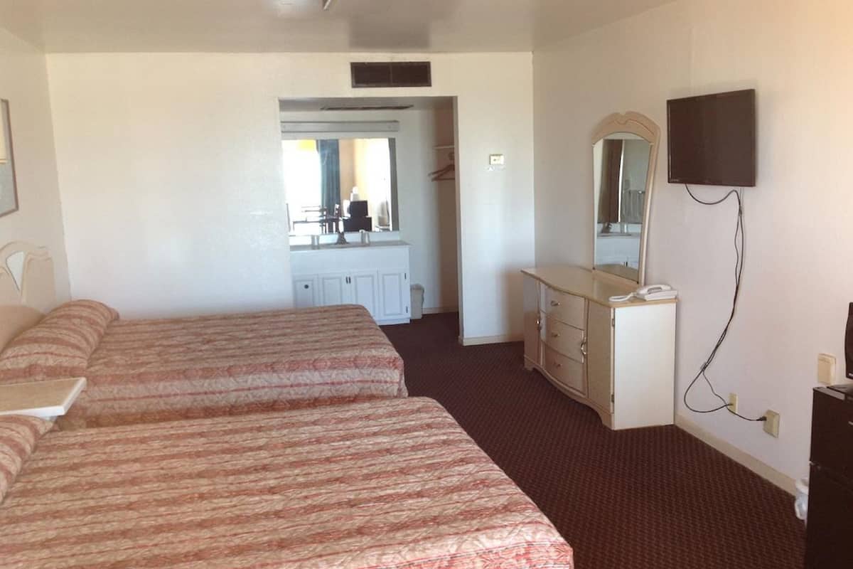 Desk, free WiFi, bed sheets
