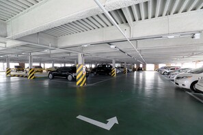 Parcheggio non assistito gratuito