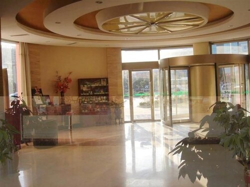 Greentree Inn- Linyi Bus Station Branch