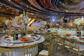 Restaurant - Huaxi Hotel Dujiangyan (Chengdu)