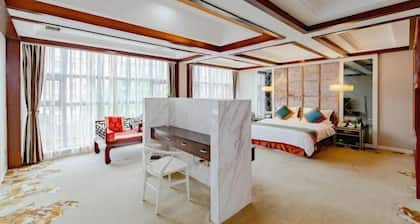 Huaxi Hotel Dujiangyan