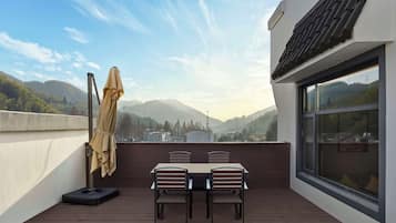 Premium Room, 1 King Bed, Patio | View from room