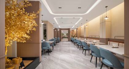 Holiday Inn Express Jinan Quancheng Square by IHG