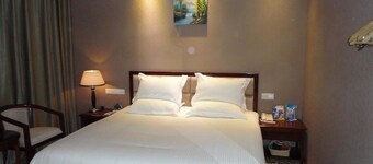Greentree Inn