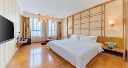 Jiahu International Hotel