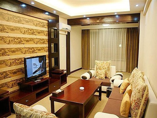 Oriental Pearl Hotel